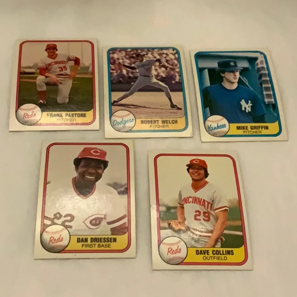 Bundle of Baseball Cards Lot 188